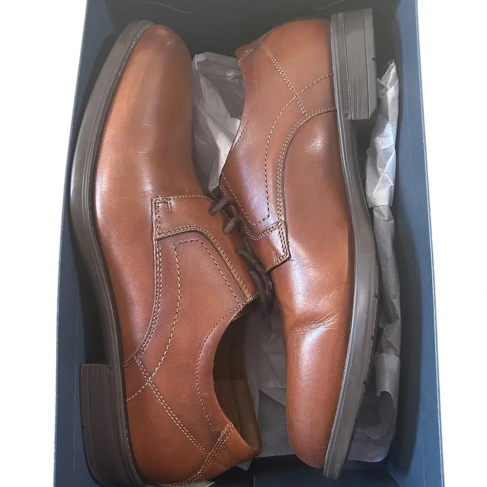 Florsheim extra wide